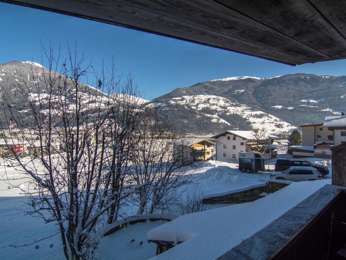 Beautiful Flat In Kaltenbach Near The Ski Areaアパートメント エクステリア 写真