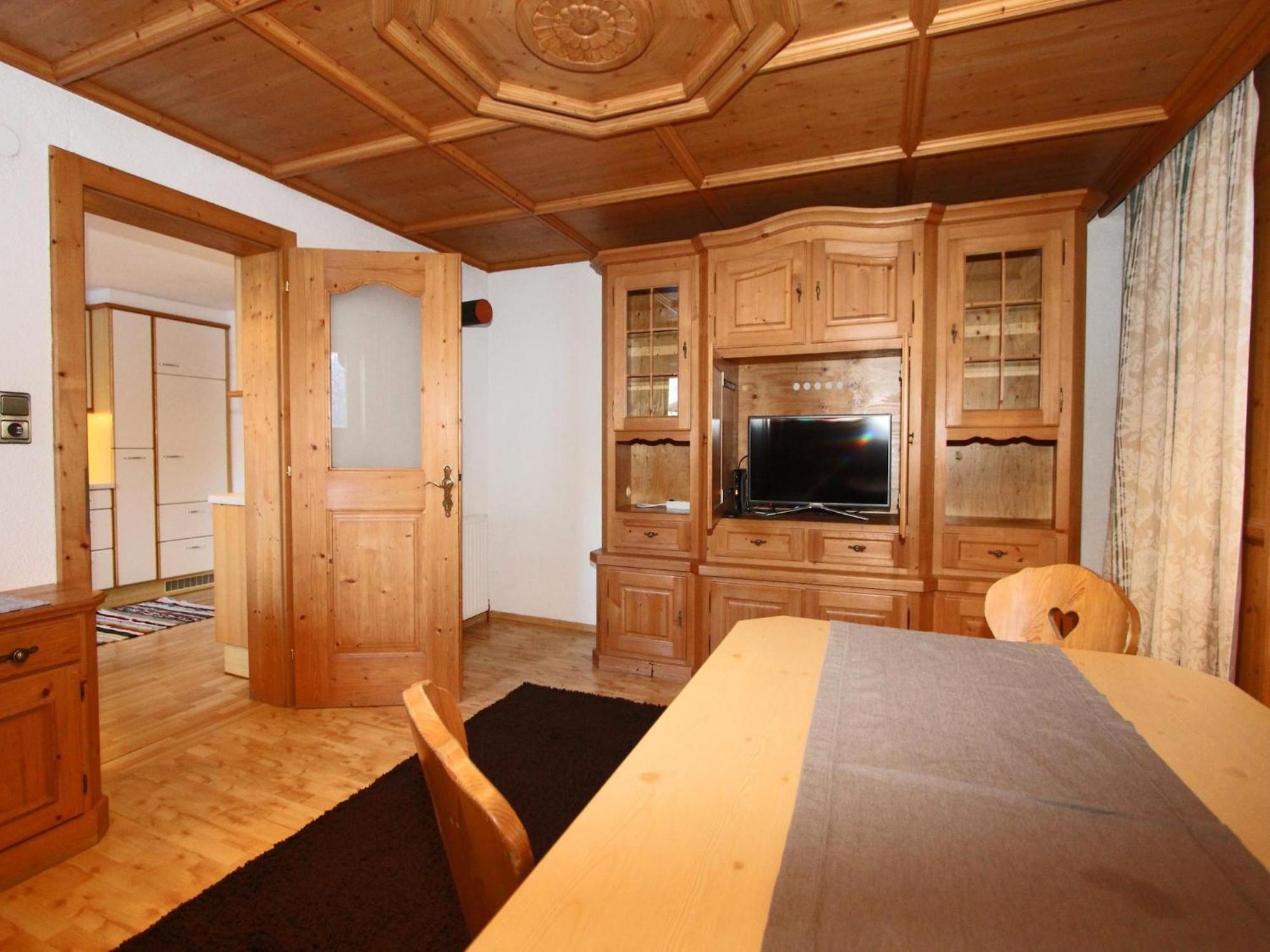 Beautiful Flat In Kaltenbach Near The Ski Areaアパートメント エクステリア 写真