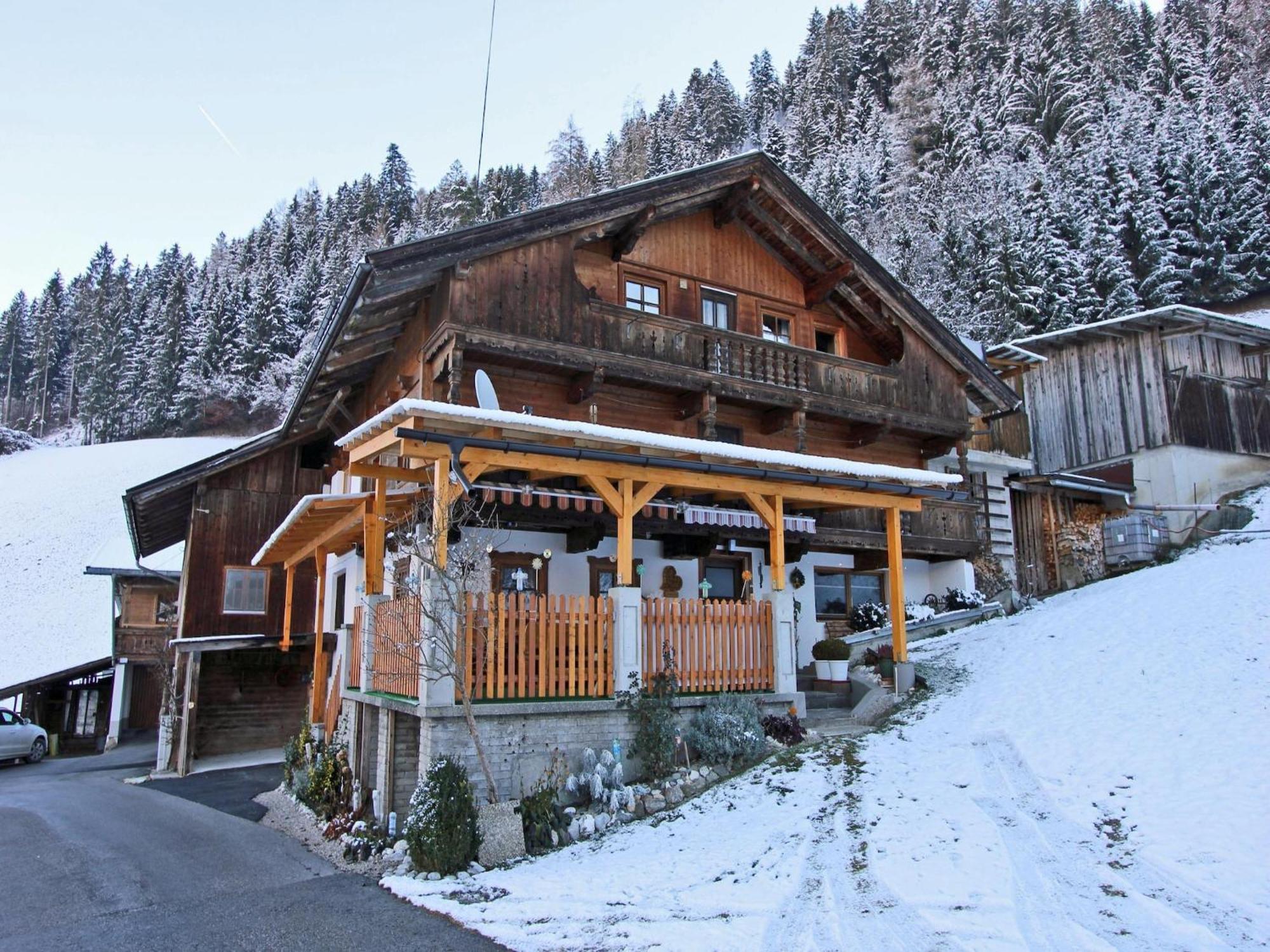 Beautiful Flat In Kaltenbach Near The Ski Areaアパートメント エクステリア 写真